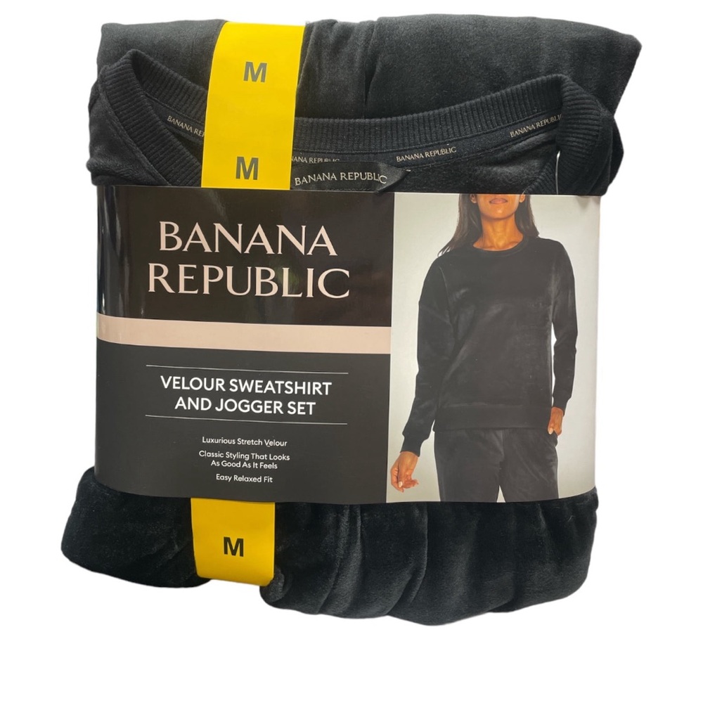 Banana Republic sweatpants set